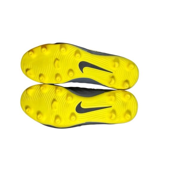 NIKE Tiempo Soccer Cleats SIZE 5.5 YOUTH GRAY/YELLOW AO2300-070 Football - Picture 3 of 8